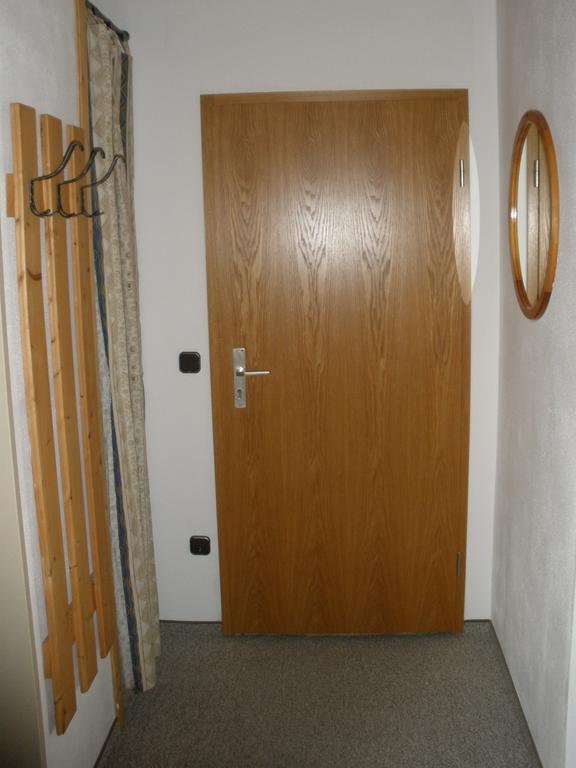 Alpengasthof Zur Loisach Hotel Grossweil Room photo