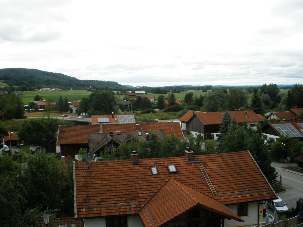 Alpengasthof Zur Loisach Hotel Grossweil Room photo