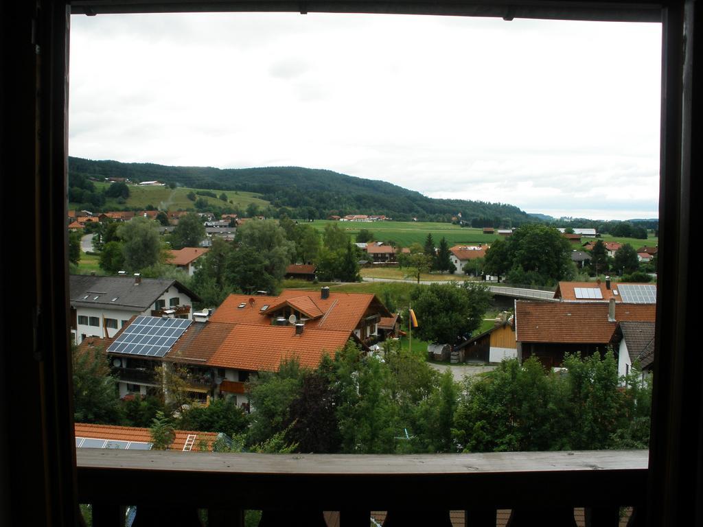 Alpengasthof Zur Loisach Hotel Grossweil Room photo