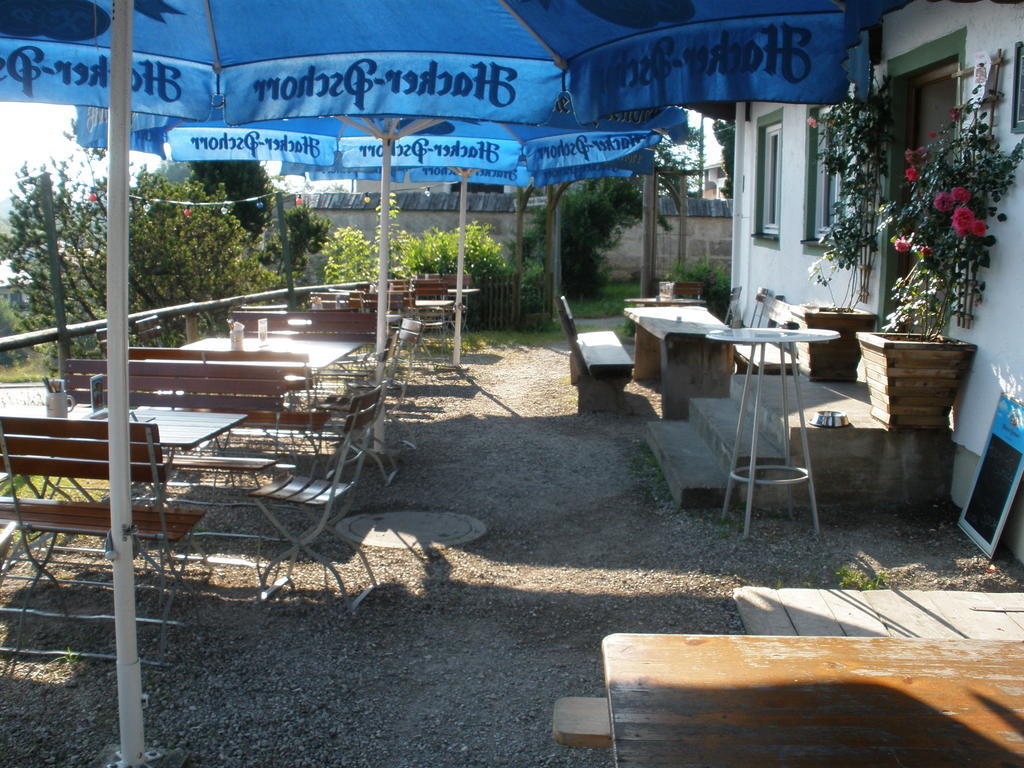 Alpengasthof Zur Loisach Hotel Grossweil Exterior photo